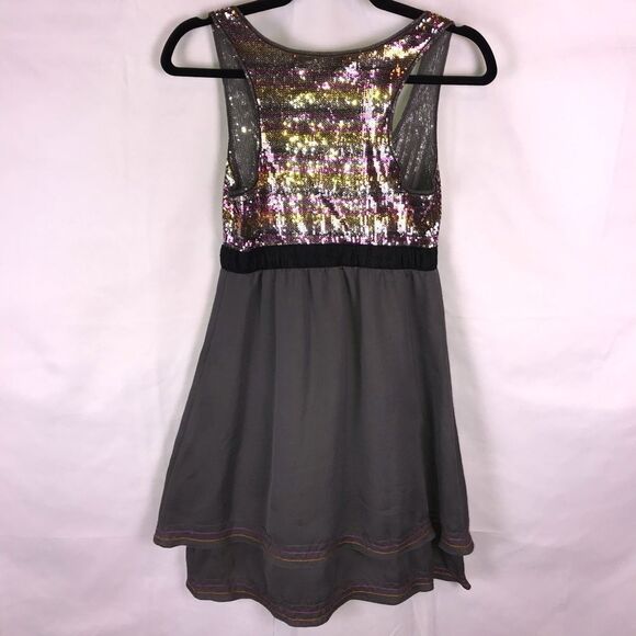 Chelsea & Violet Sleevless Dress - Picture 2 of 5